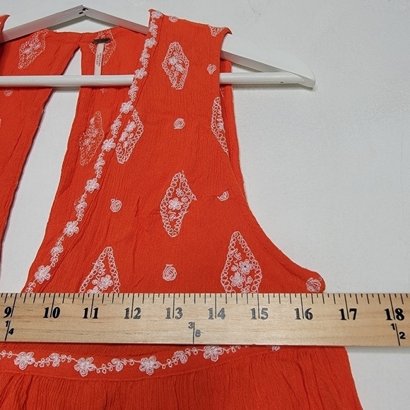 FREE PEOPLE Top Diamond Embroidered Sleeveless Deep V Neck Raw Swing Hem Orange - Picture 11 of 13